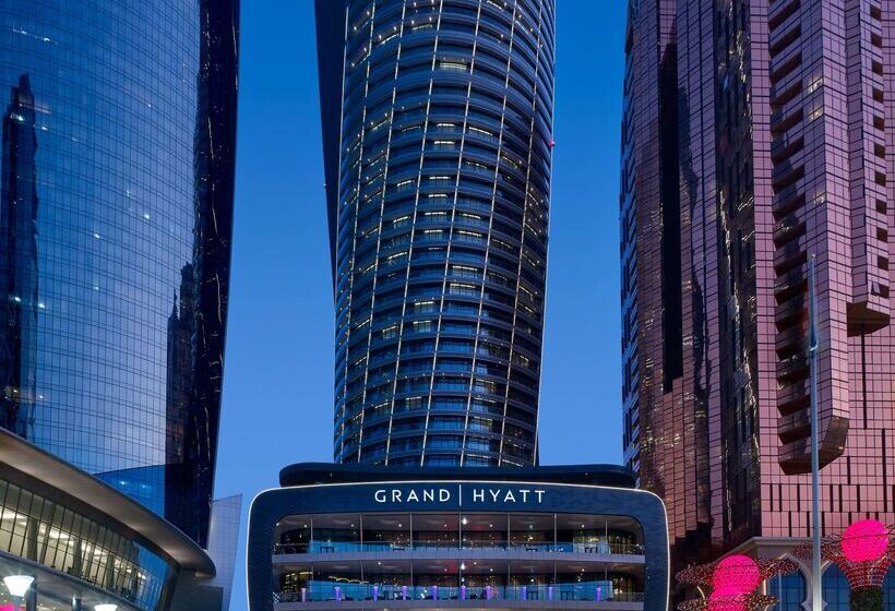 Grand Hyatt Abu Dhabi Hotel & Residences Emirates Pearl