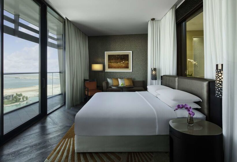 Grand Hyatt Abu Dhabi Hotel & Residences Emirates Pearl