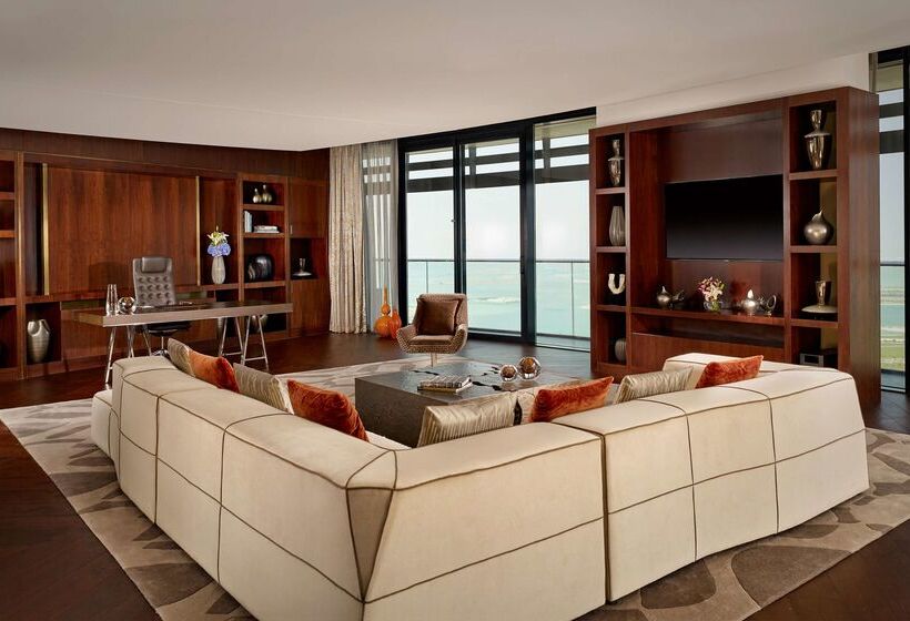 Grand Hyatt Abu Dhabi Hotel & Residences Emirates Pearl