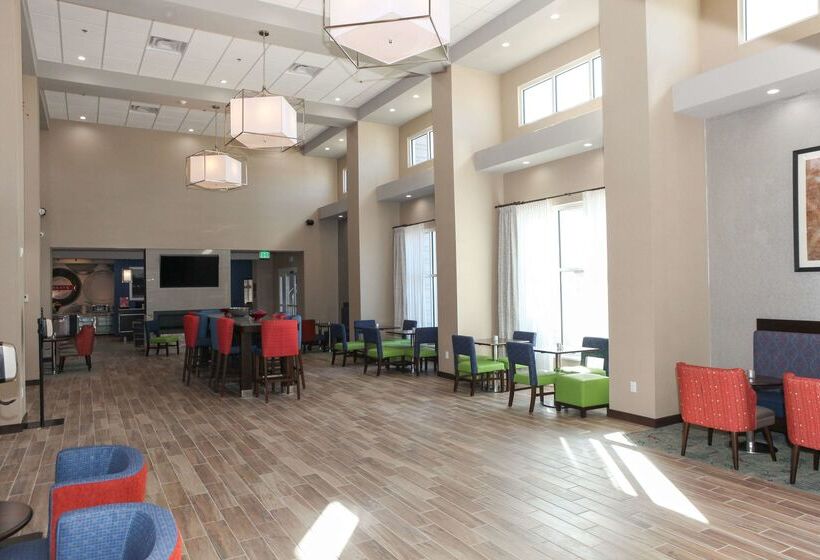 فندق Hampton Inn & Suites Lafayette Medical Center, Co