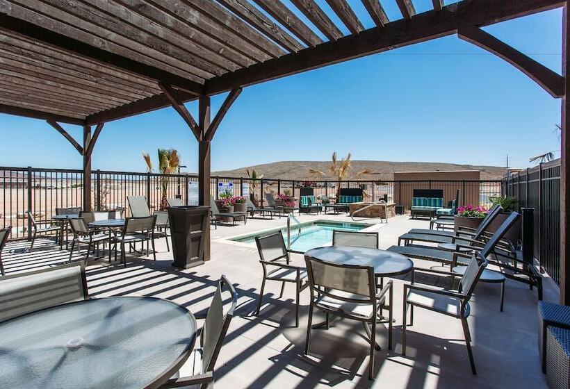 Отель Hampton Inn & Suites St. George, Ut
