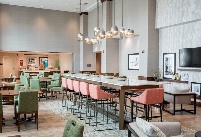 Отель Hampton Inn & Suites St. George, Ut