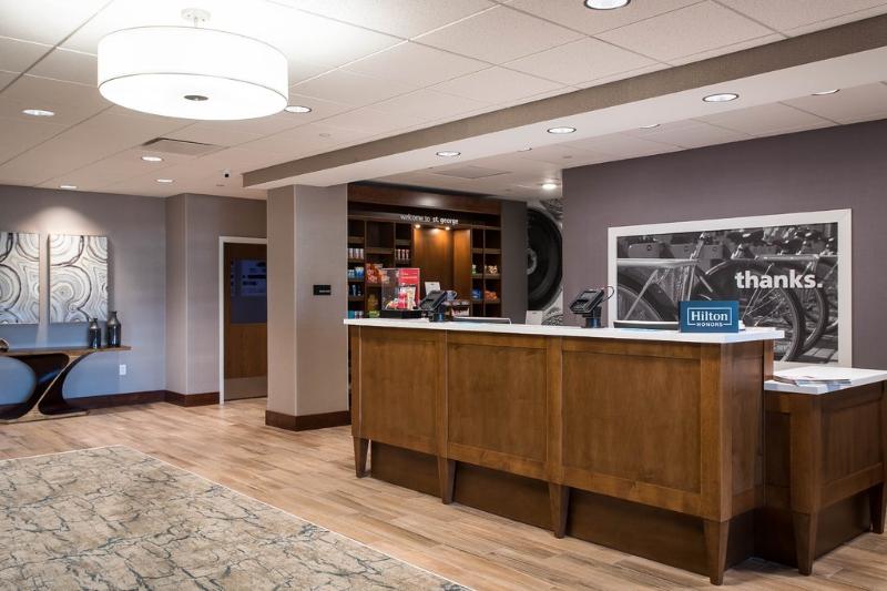 Отель Hampton Inn & Suites St. George, Ut