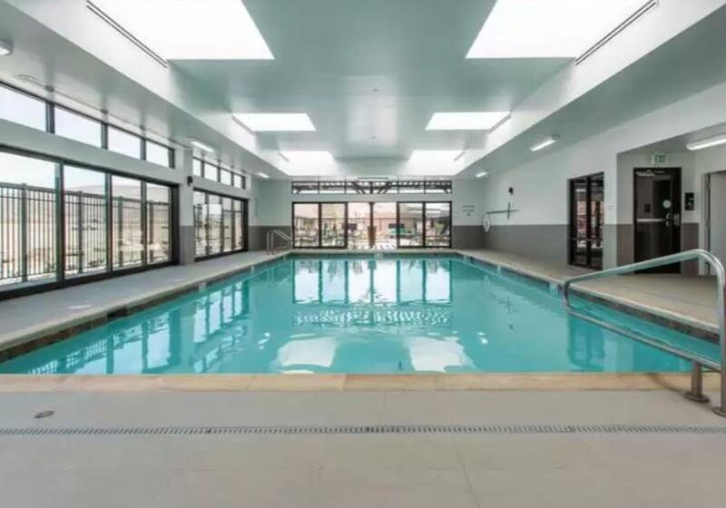 Отель Hampton Inn & Suites St. George, Ut