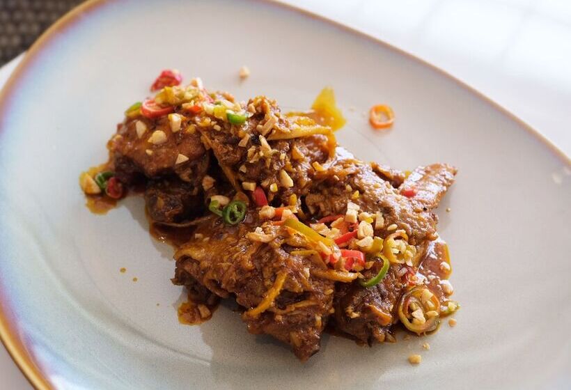 هتل Henann Palm Beach Resort