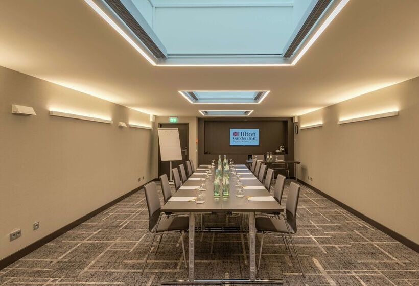 فندق Hilton Garden Inn Frankfurt City Centre