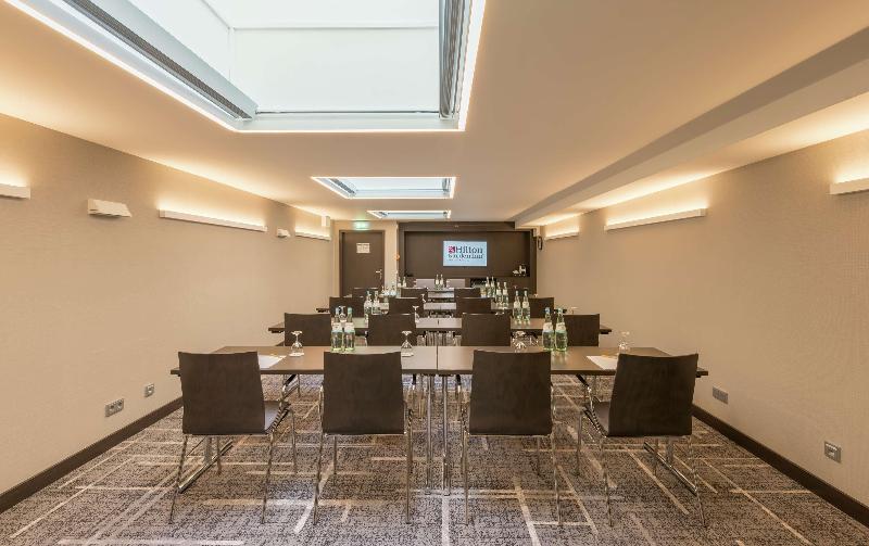 فندق Hilton Garden Inn Frankfurt City Centre