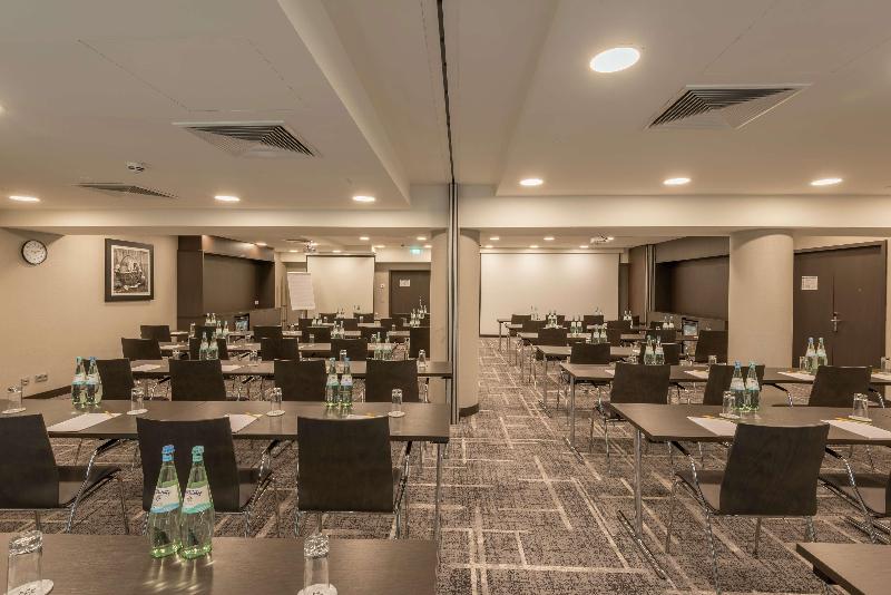 فندق Hilton Garden Inn Frankfurt City Centre