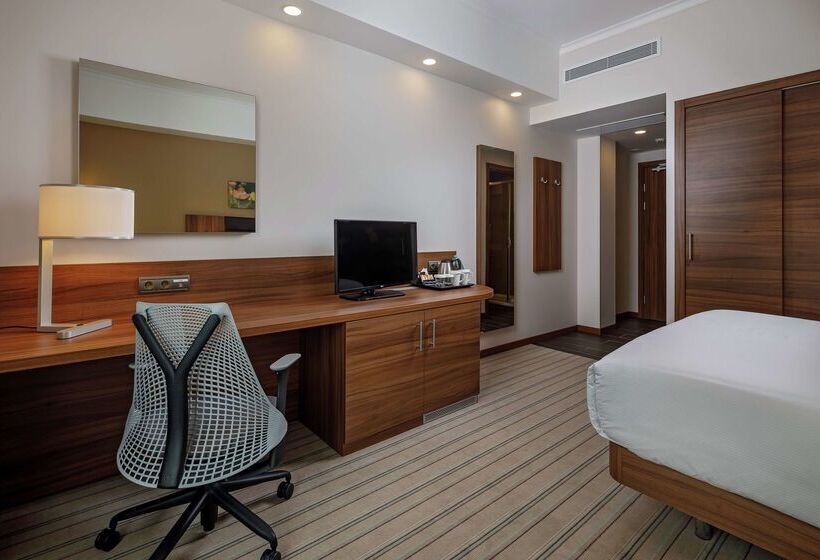 ホテル Hilton Garden Inn Novorossiysk