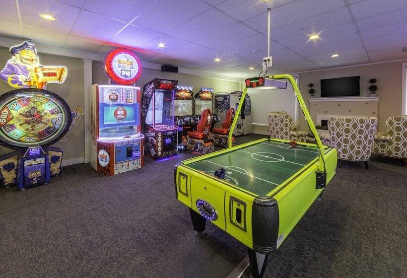 هتل Holiday Inn Club Vacations Oak N Spruce Resort In The Berkshires An Ihg