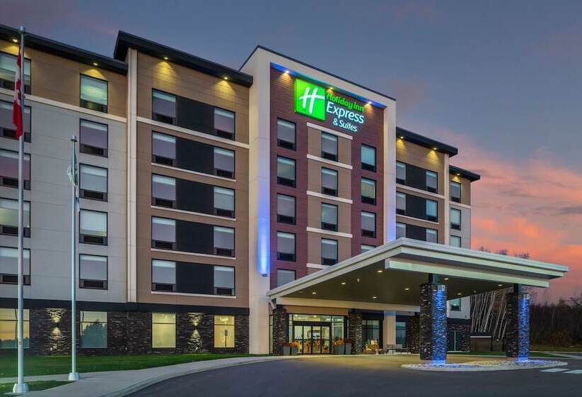 فندق Holiday Inn Express & Suites Moncton, An Ihg