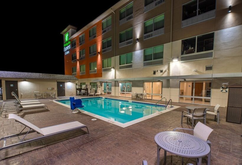 فندق Holiday Inn Express & Suites   Moses Lake, An Ihg