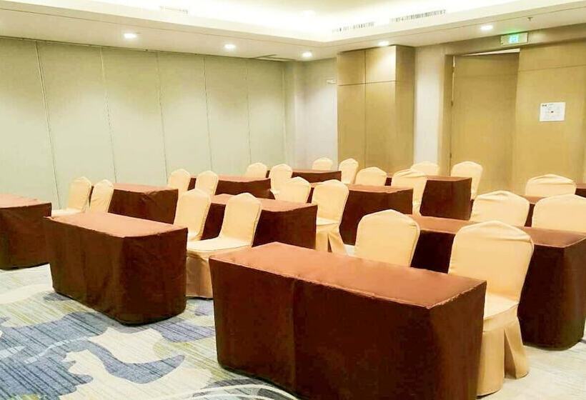 בית מלון כפרי Holiday Inn Express Anshan Downtown, An Ihg