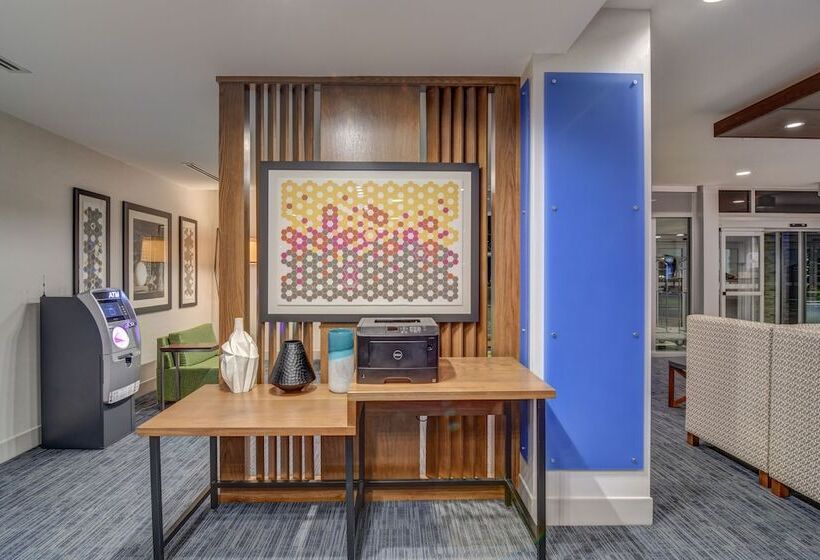 فندق Holiday Inn Express   Fort Walton Beach Central, An Ihg