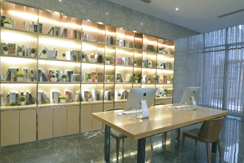 ホテル Holiday Inn Express Jinan Exhibition Center By Ihg