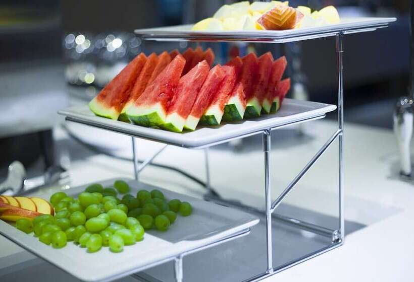 هتل Holiday Inn Express Sanya Bay By Ihg