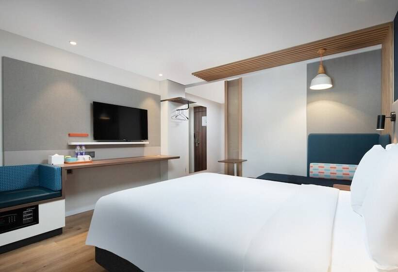 هتل Holiday Inn Express Sanya Bay By Ihg