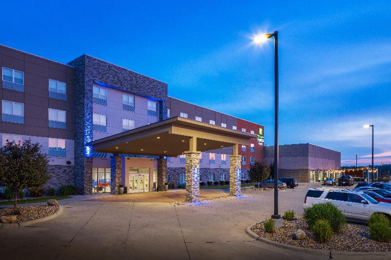فندق Holiday Inn Express & Suites Sioux City North   Event Center, An Ihg