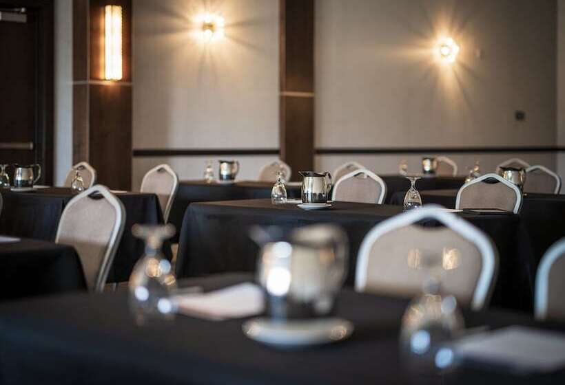 فندق Holiday Inn Express & Suites Sioux City North   Event Center, An Ihg