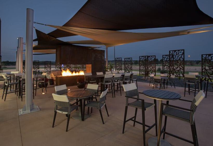 فندق Holiday Inn Express & Suites Sioux City North   Event Center, An Ihg