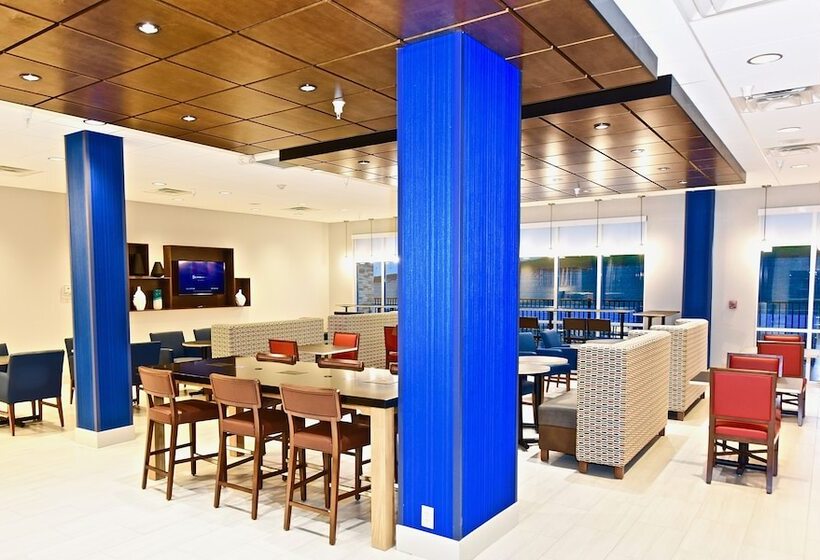 فندق Holiday Inn Express & Suites   Perryville I 55, An Ihg