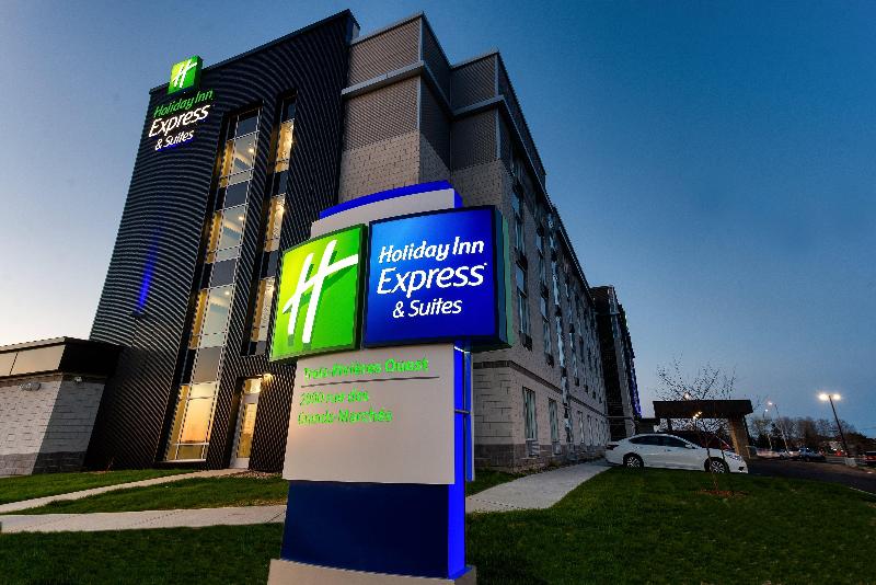 هتل Holiday Inn Express & Suites   Trois Rivieres Ouest, An Ihg