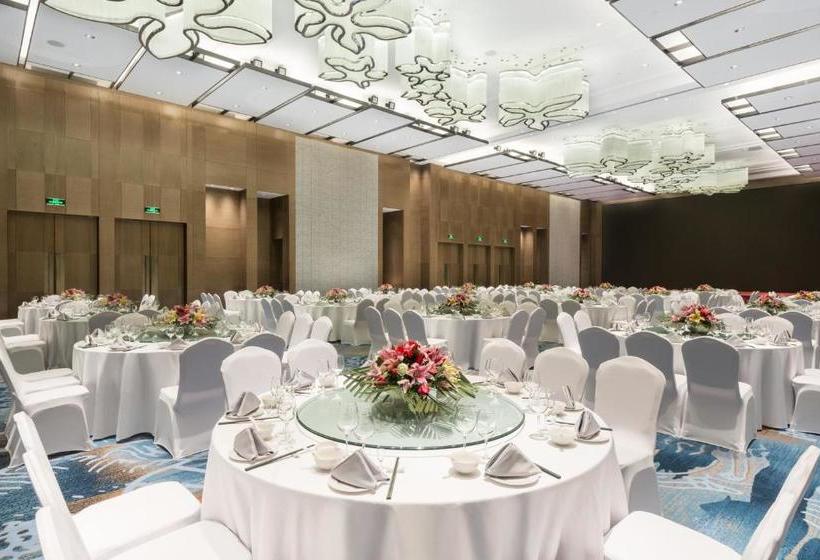 Отель Holiday Inn Langfang Xianghe