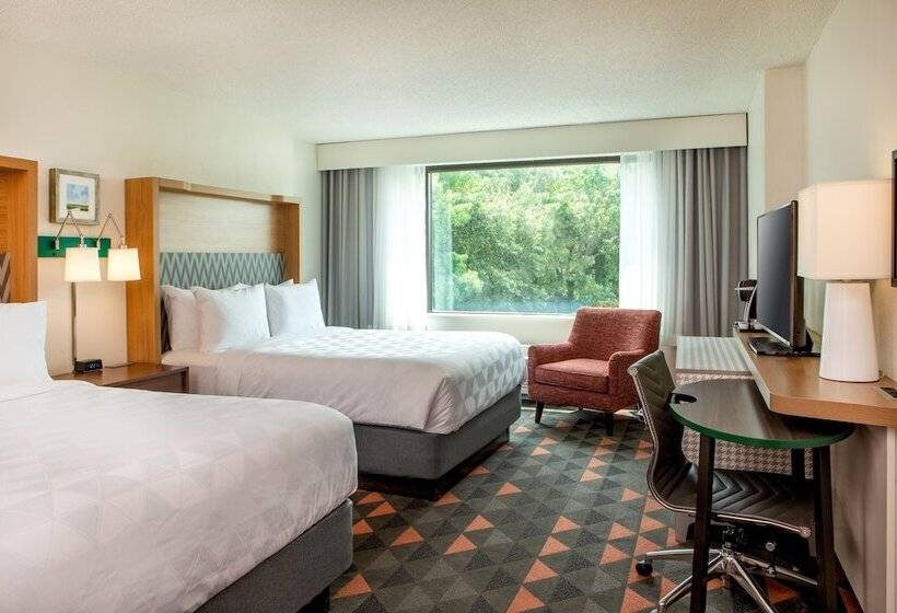 호텔 Holiday Inn Newport News Hampton By Ihg