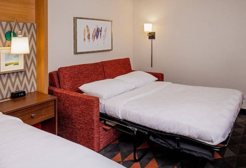 호텔 Holiday Inn Newport News Hampton By Ihg