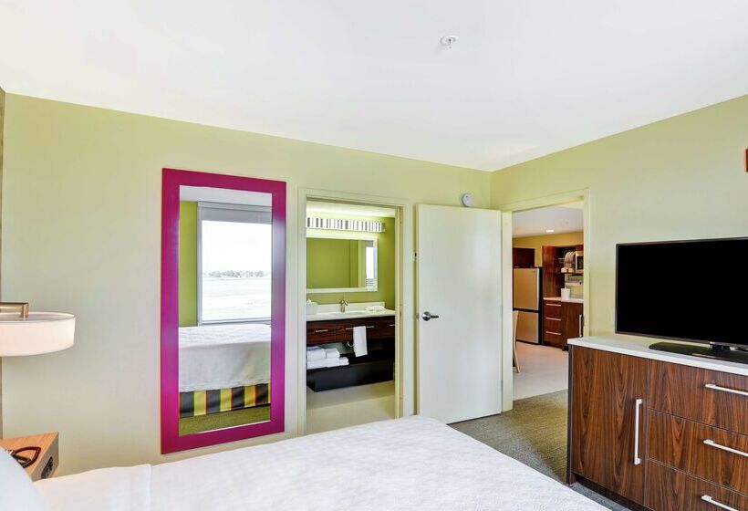 هتل Home2 Suites By Hilton Helena