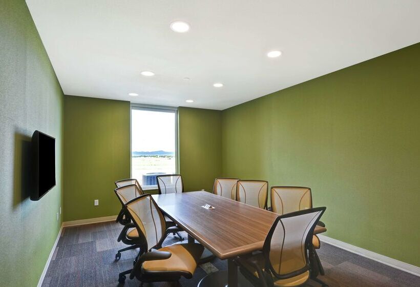 هتل Home2 Suites By Hilton Helena