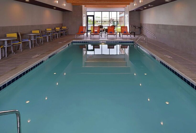 فندق Home2 Suites By Hilton Merrillville