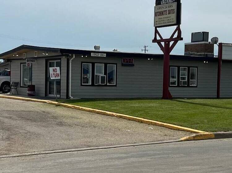 فندق Howard Johnson By Wyndham Grande Prairie