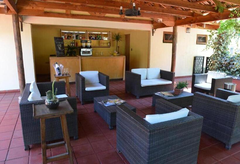 Howard Johnson Hotel Rinconada De Los Andes