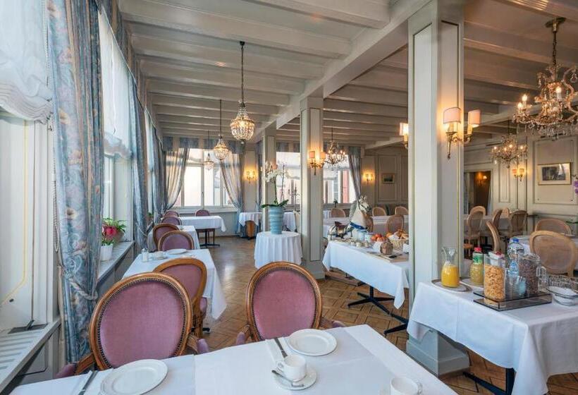 בית מלון כפרי Hôtel Du Cheval Blanc