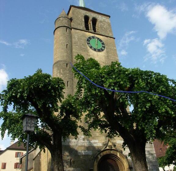 בית מלון כפרי Hôtel Du Cheval Blanc