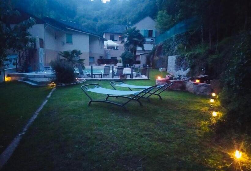 ホテル Hôtel Le Moulin D'olt