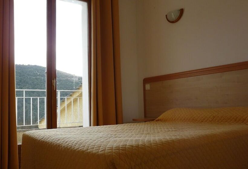 Отель Hôtel Sant Andria