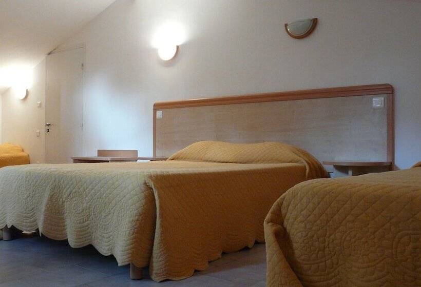 Отель Hôtel Sant Andria