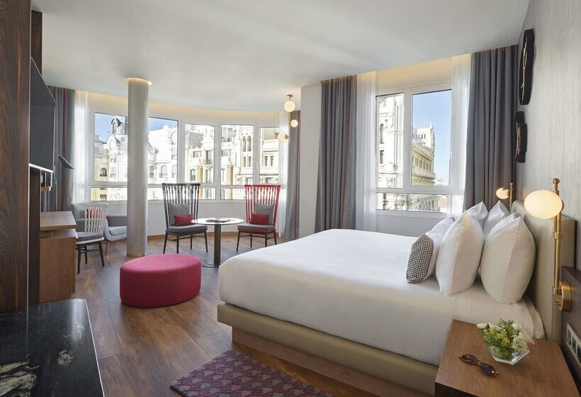 Отель Hyatt Centric Gran Via Madrid