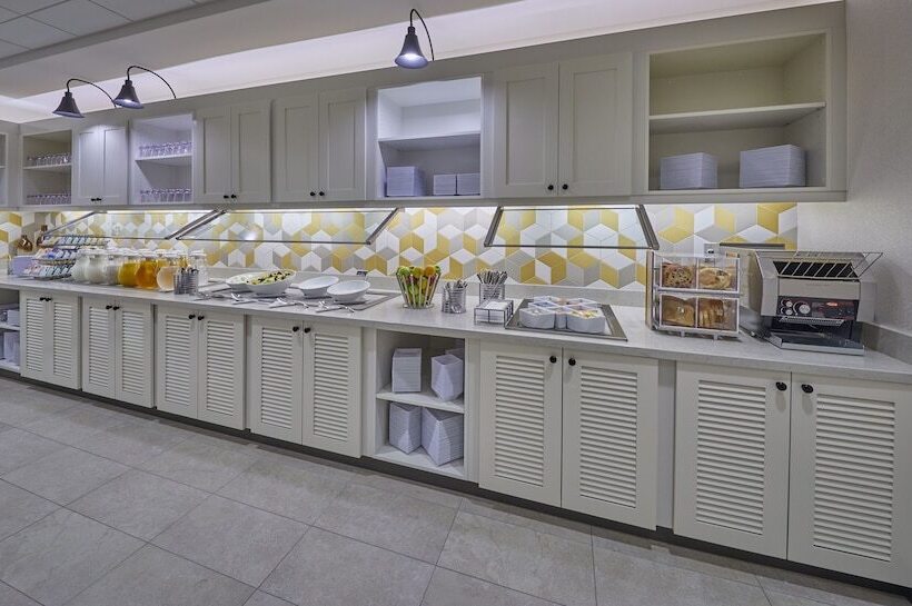 هتل Hyatt Place Eugene/oakway Center