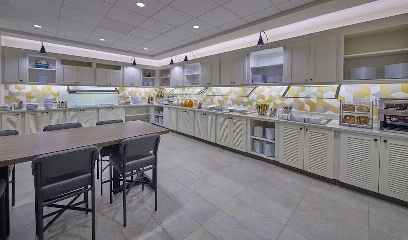 هتل Hyatt Place Eugene/oakway Center