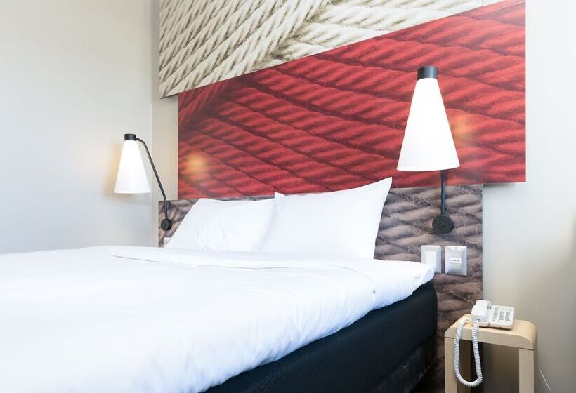 Отель Ibis Iquique