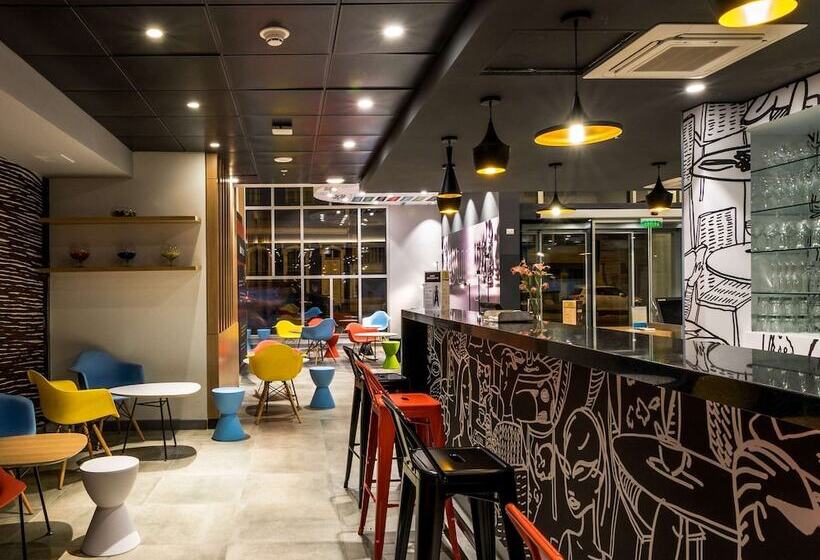 Отель Ibis Iquique