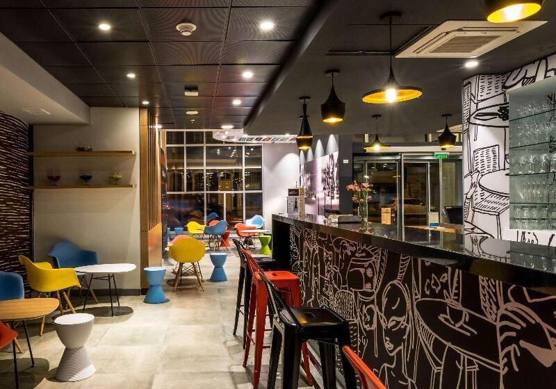 Отель Ibis Iquique