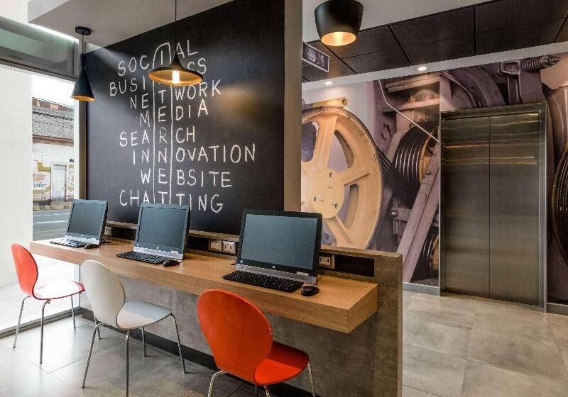 Отель Ibis Iquique