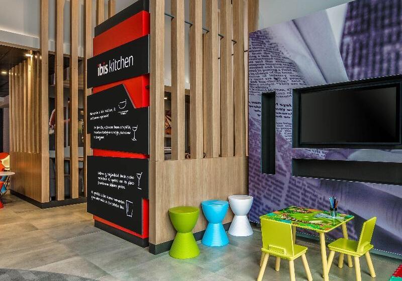 Отель Ibis Iquique