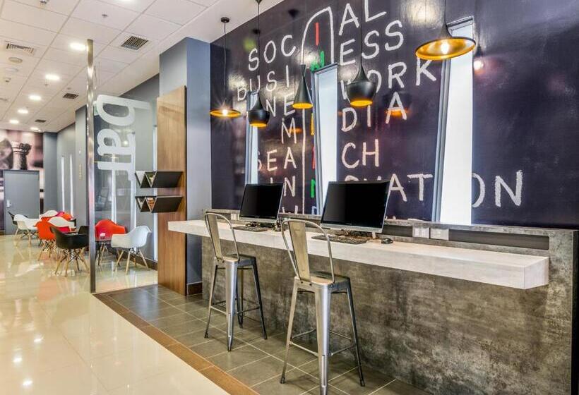 فندق Ibis Puerto Montt