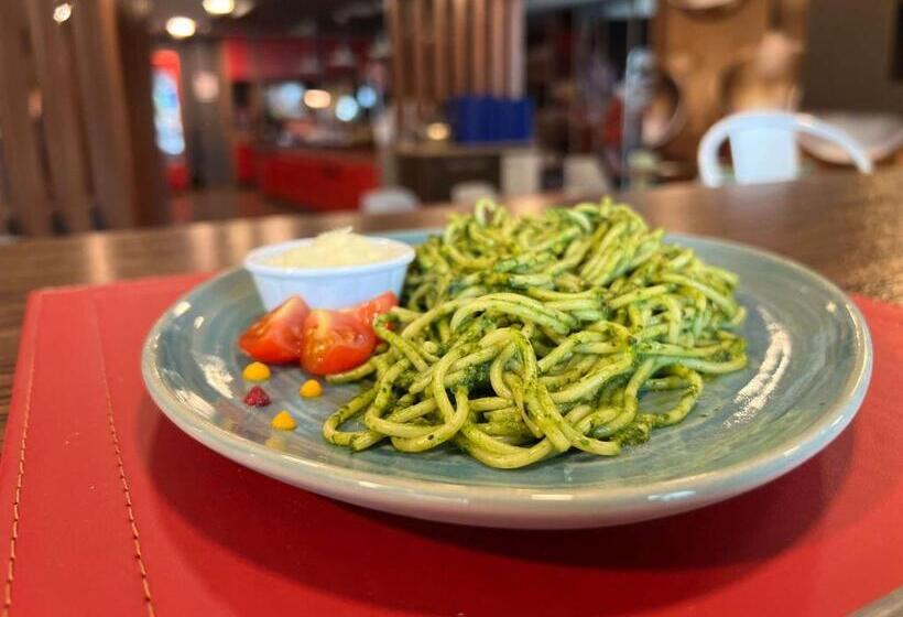 فندق Ibis Puerto Montt