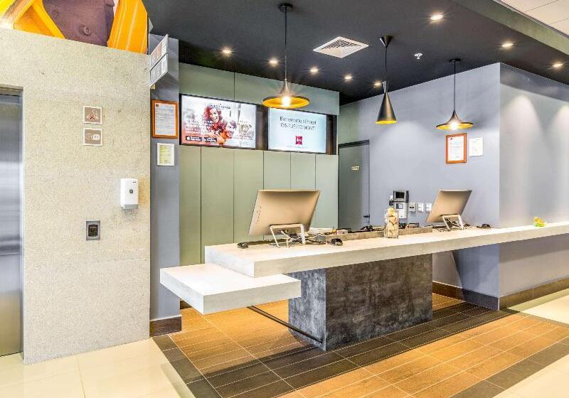 فندق Ibis Puerto Montt